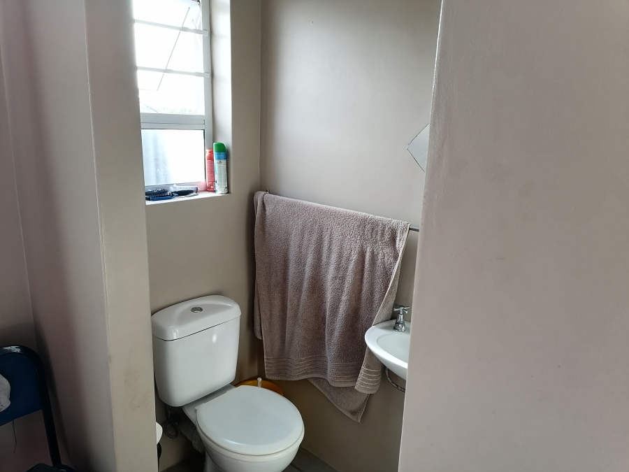 3 Bedroom Property for Sale in Parsonsvlei Eastern Cape